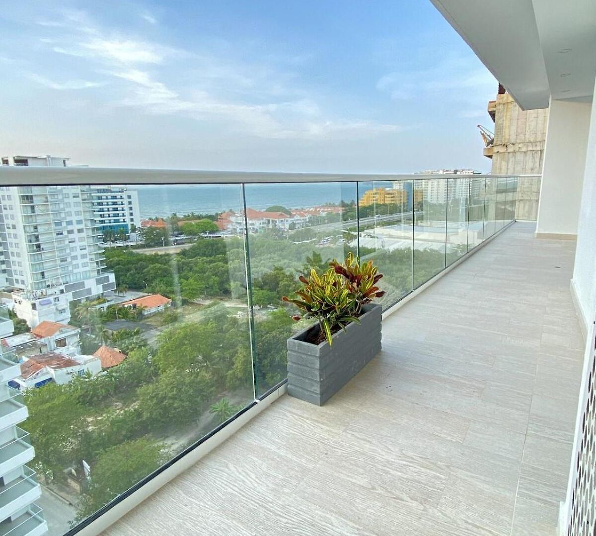 Luxury Ocean View Aparment